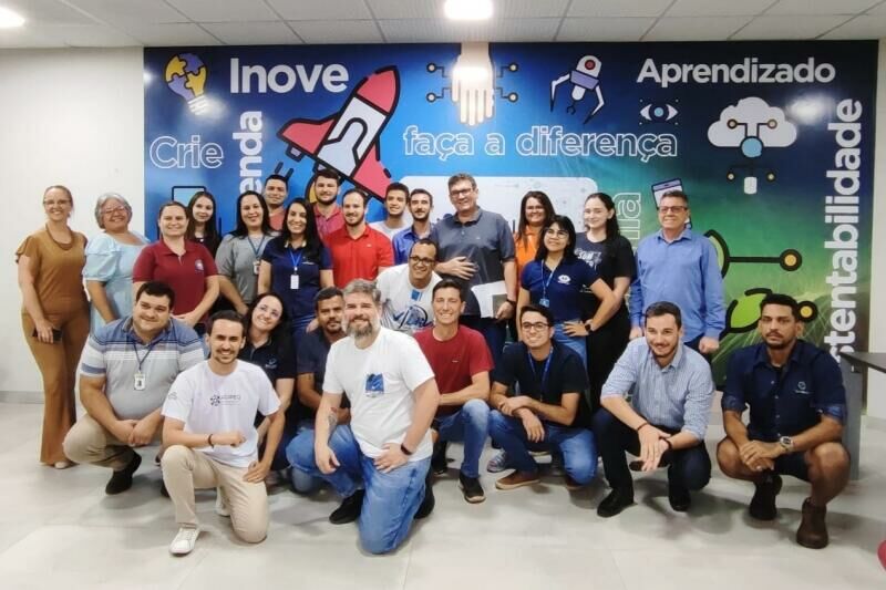 Imagem de compartilhamento para o artigo Chapadão do Sul ganha roda de conversa com Edgar Andrade, CEO da Fab Lab Recife da MS Todo dia